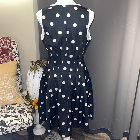 Betsey Johnson Women's Black and White Dress - Picture 5 of 7